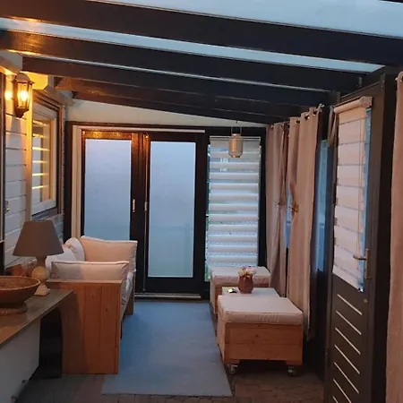 Tatil Evi J151 Heel